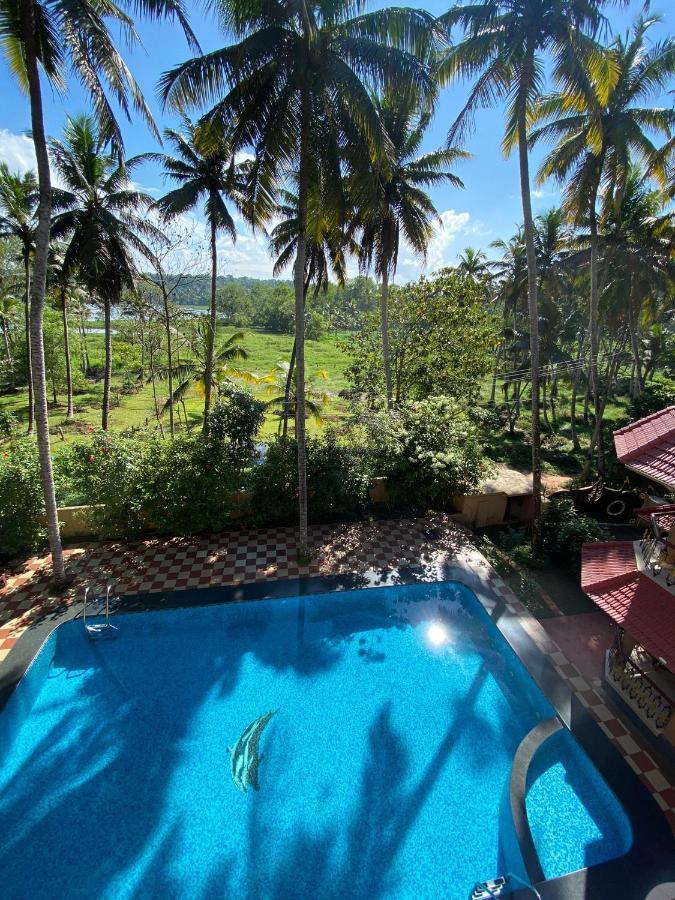 קובאלאם Ganesh Ayurveda Holiday Home Bed And Breakfast מראה חיצוני תמונה