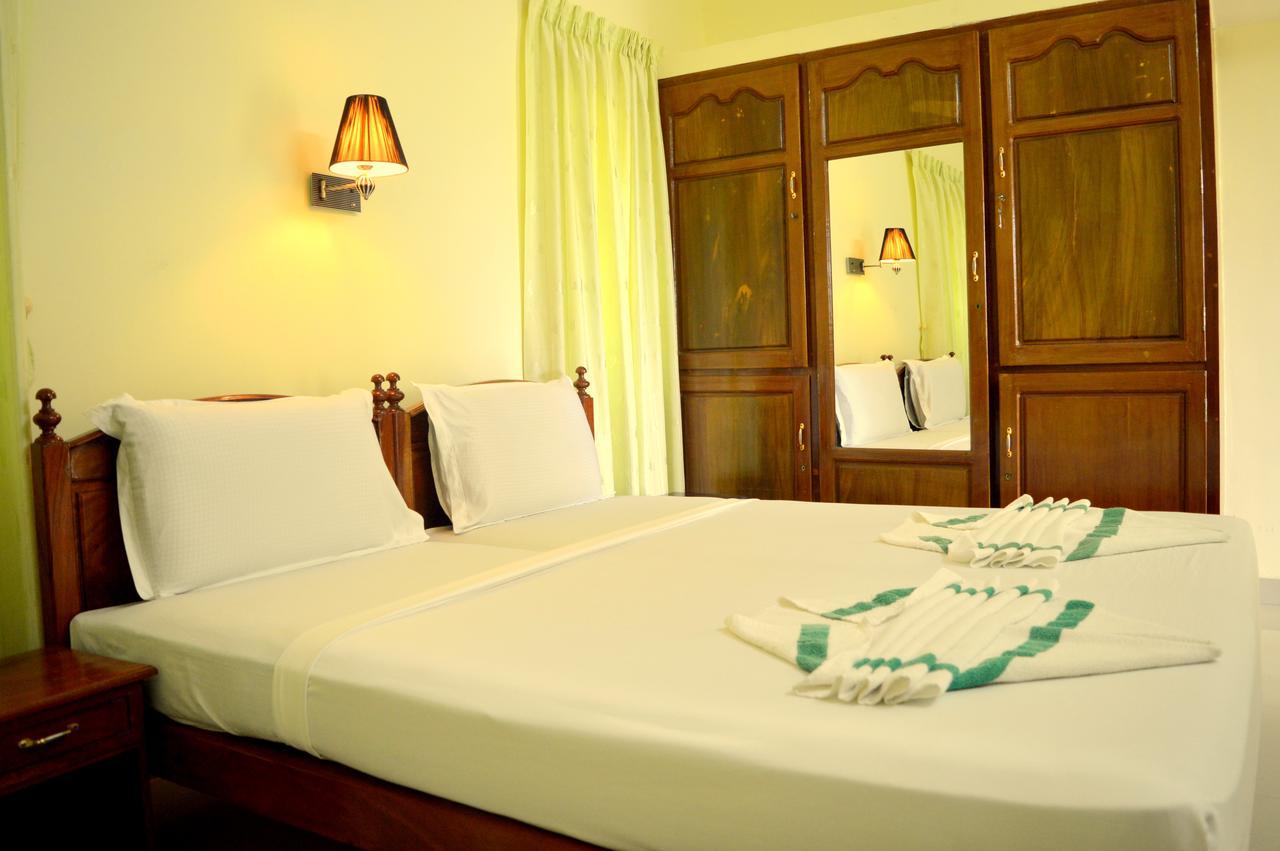 קובאלאם Ganesh Ayurveda Holiday Home Bed And Breakfast מראה חיצוני תמונה