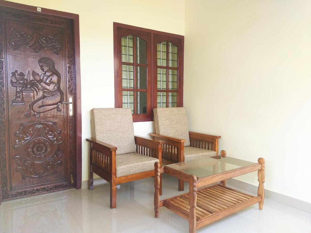 קובאלאם Ganesh Ayurveda Holiday Home Bed And Breakfast מראה חיצוני תמונה